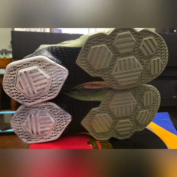 New Nike LeBron 13 All-Star (2016) Size 13 - Picture 4 of 5